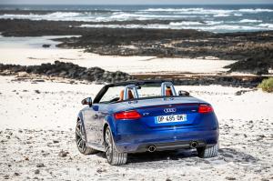 Audi TT Roadster 2.0 TDI Ultra 2014 года  (WW)